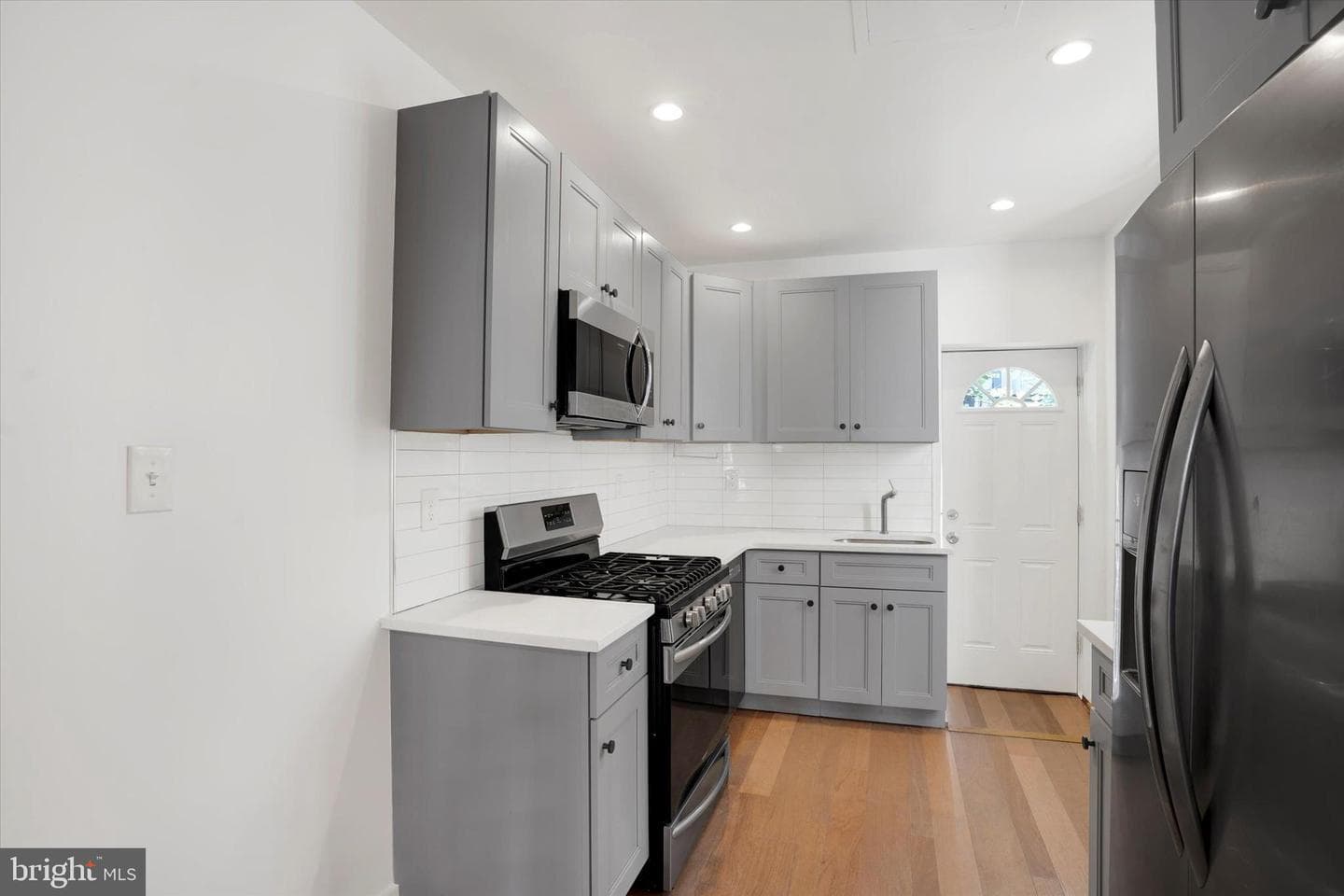2636 Manton Street photo 9