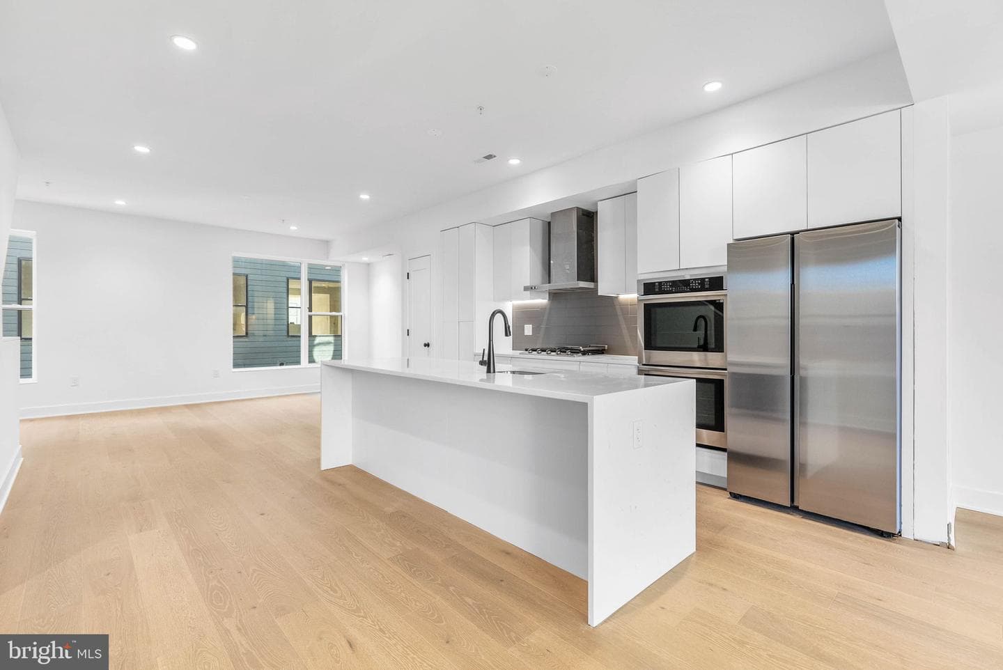 635 N 7th Street #h4b photo 5