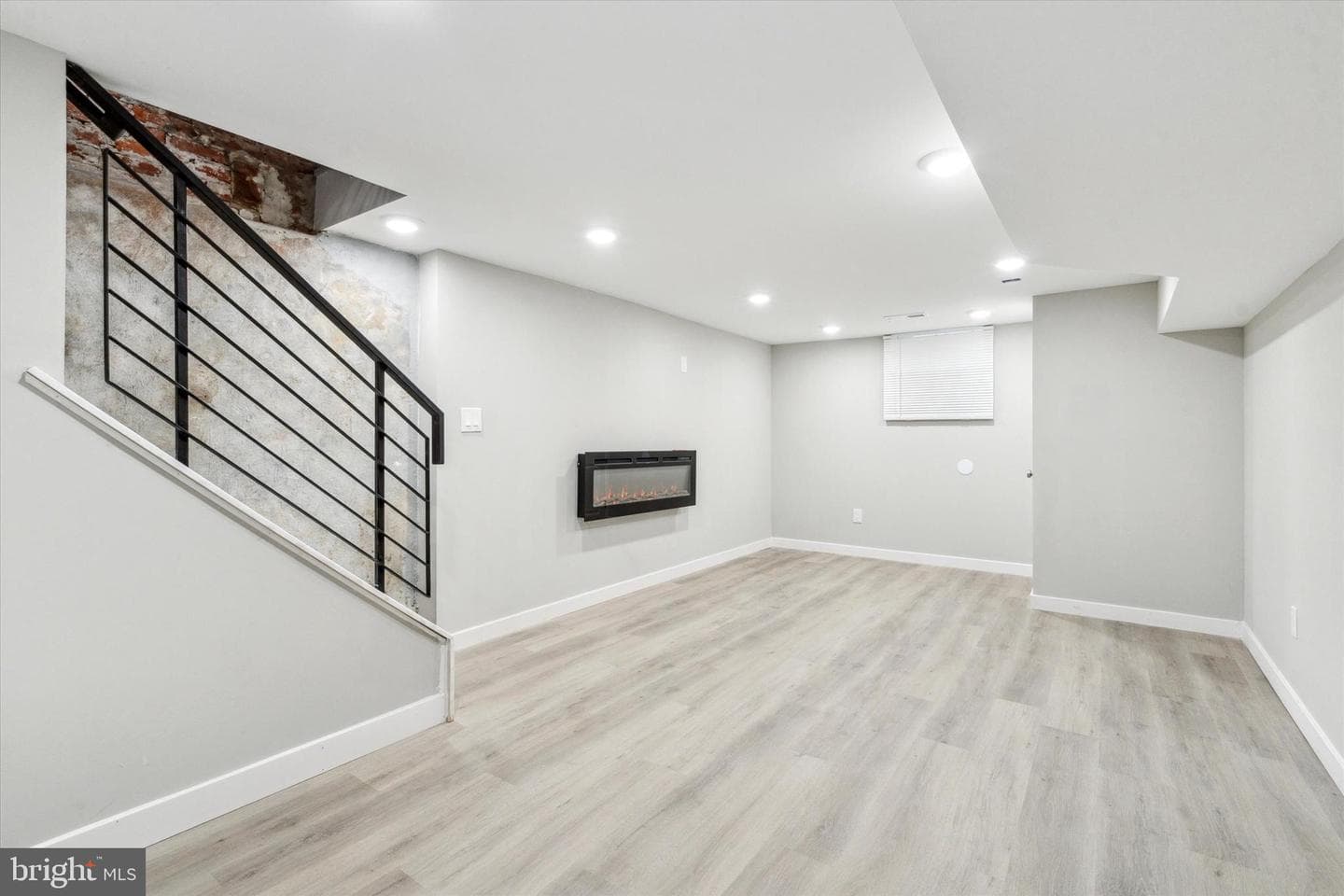 1862 N Marston Street photo 23