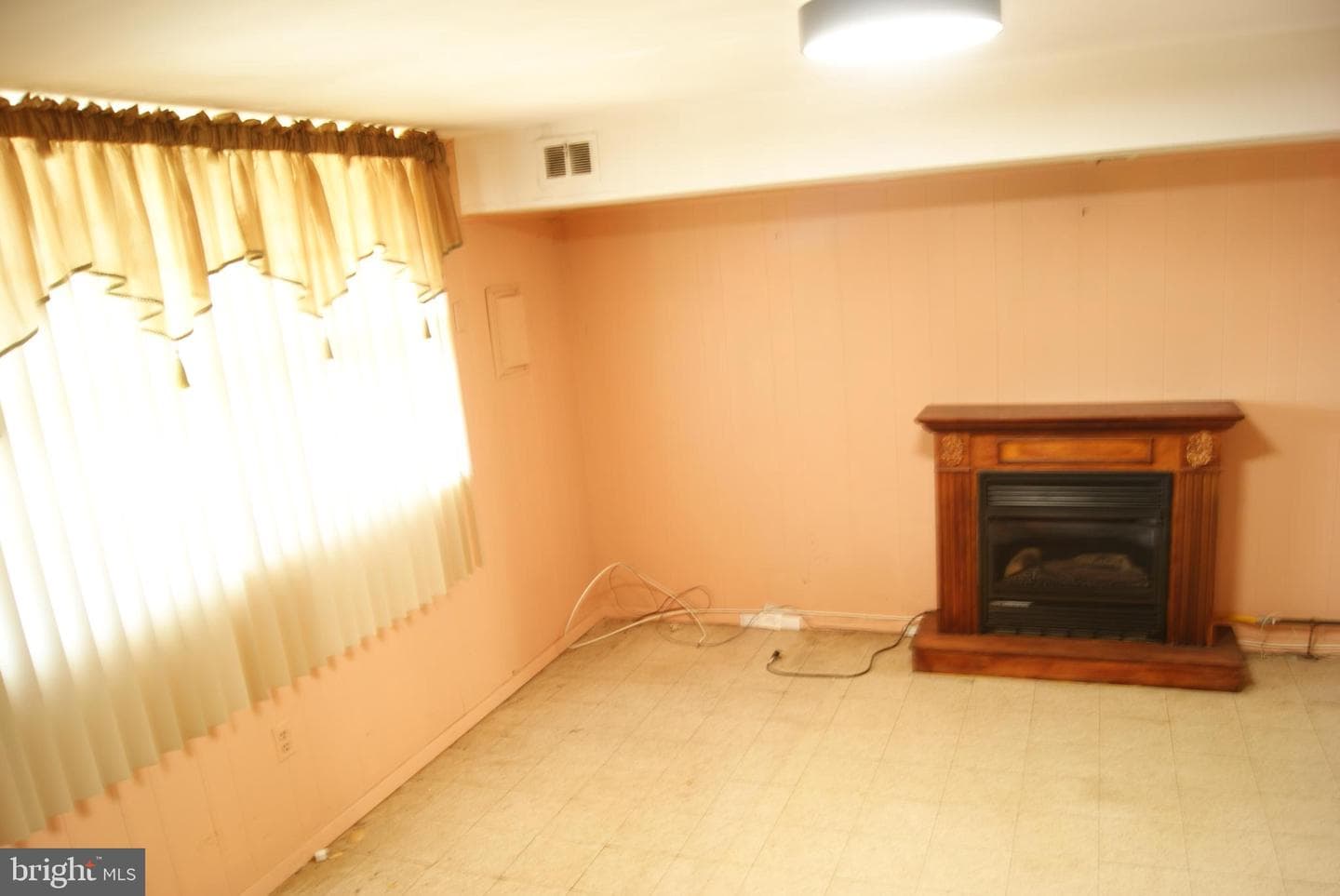 7314 Hill Road photo 30