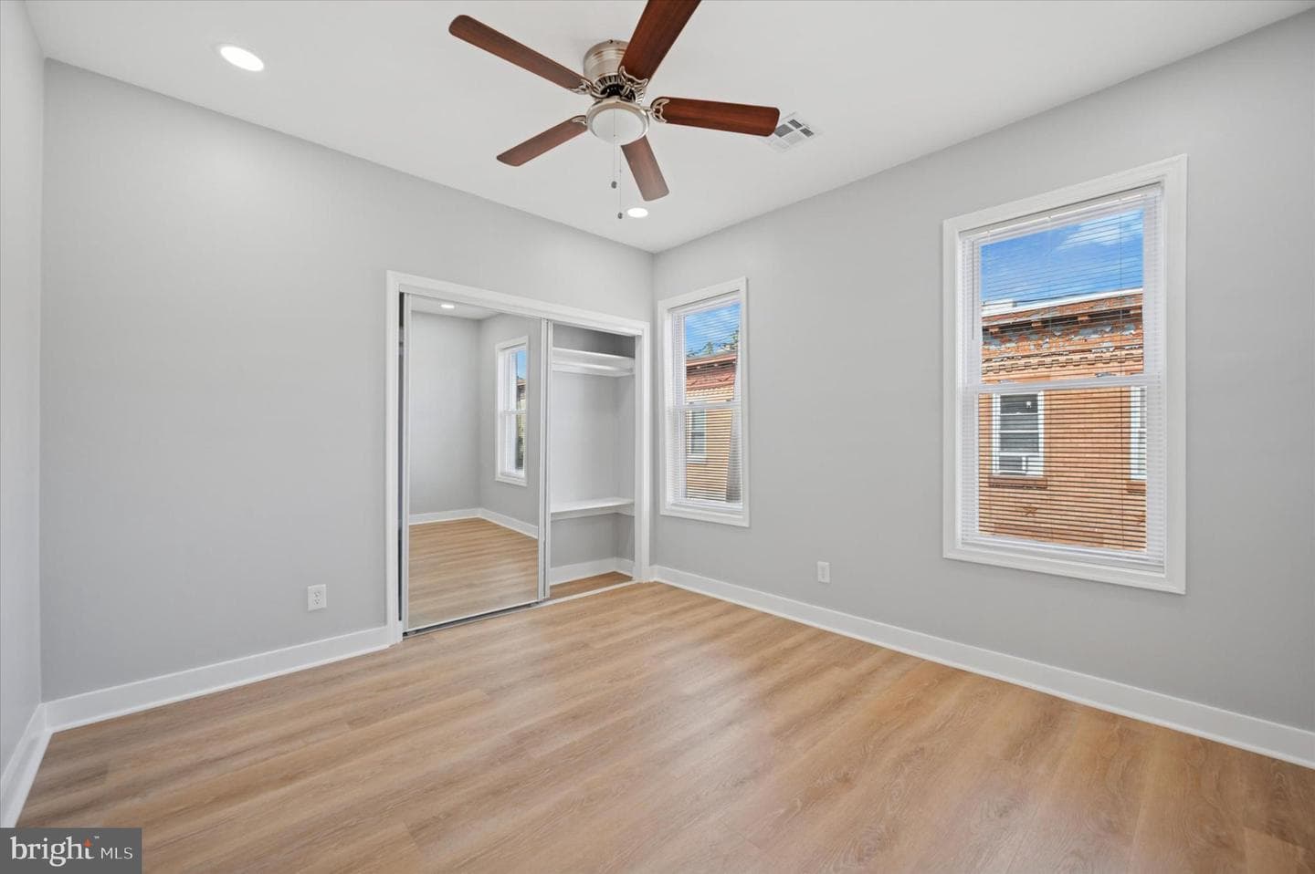2816 W Albert Street photo 15