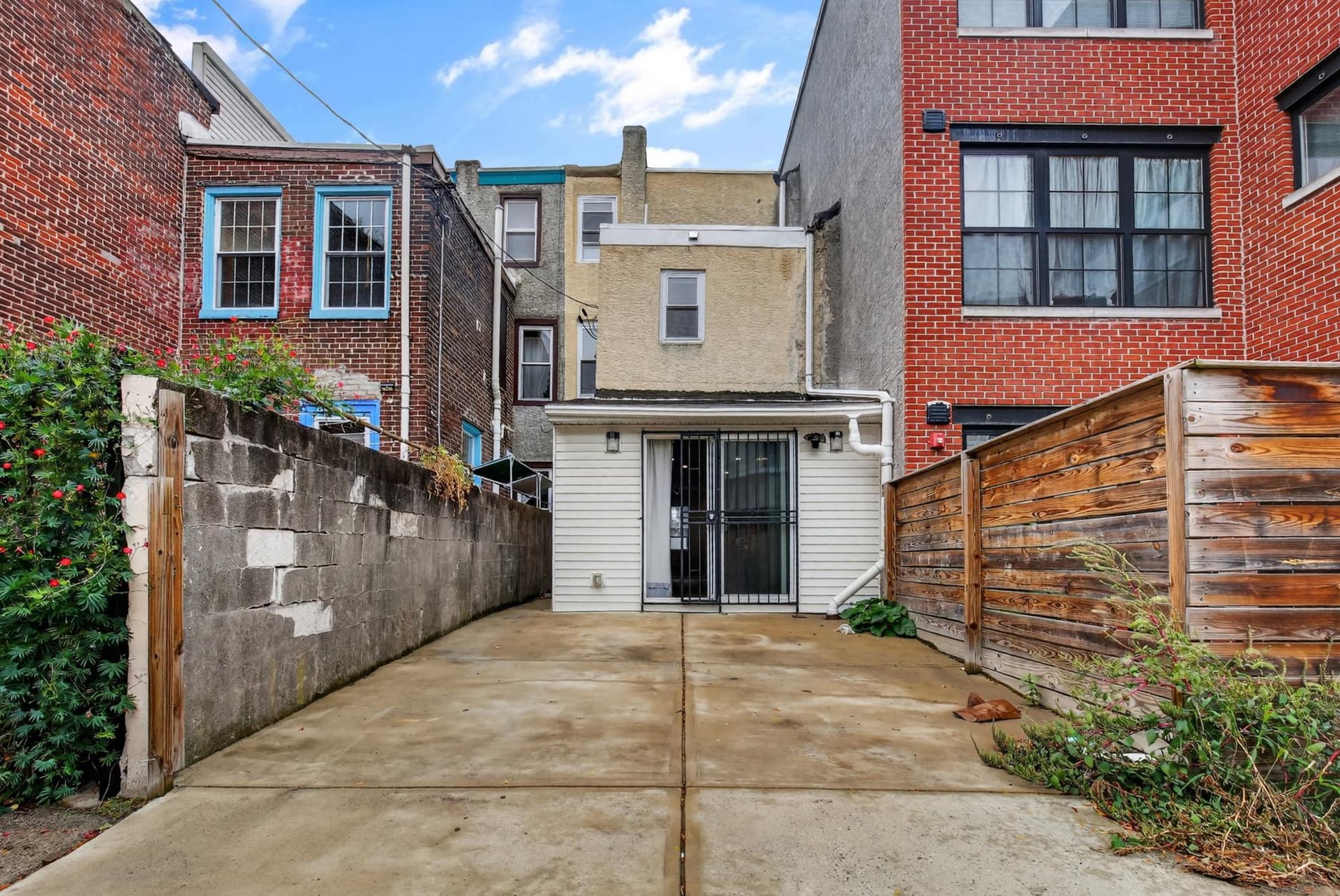 2467 Amber Street photo 28