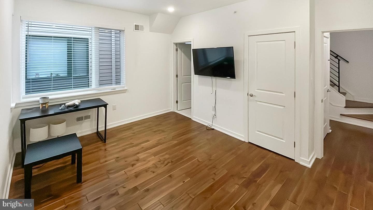 4727 Walnut Street #4 photo 16
