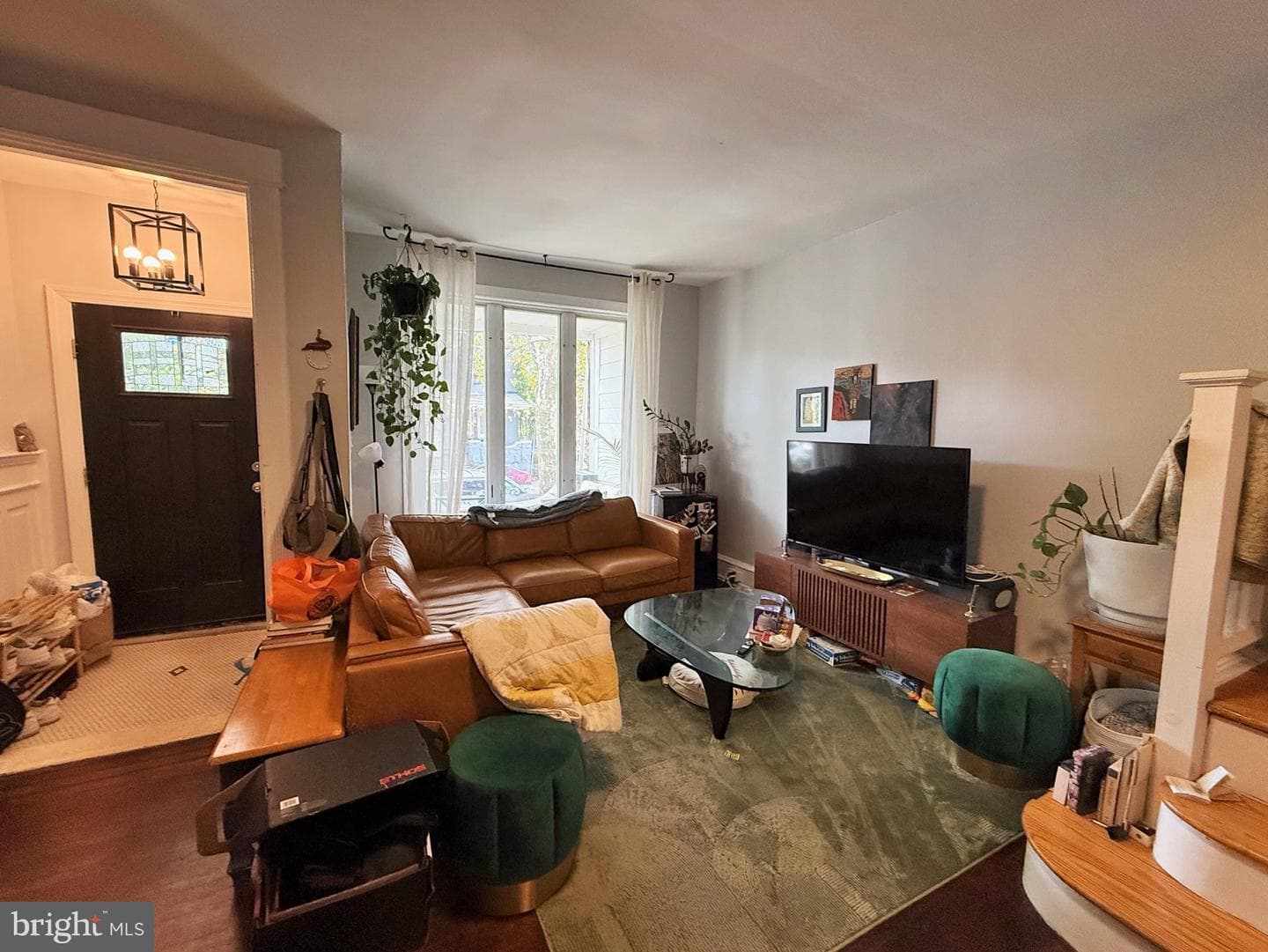 5143 Catharine Street photo 6