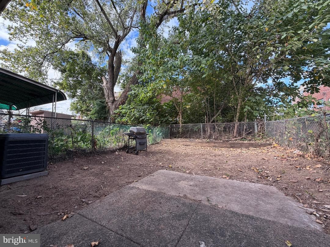 1630 N 10th Street photo 12