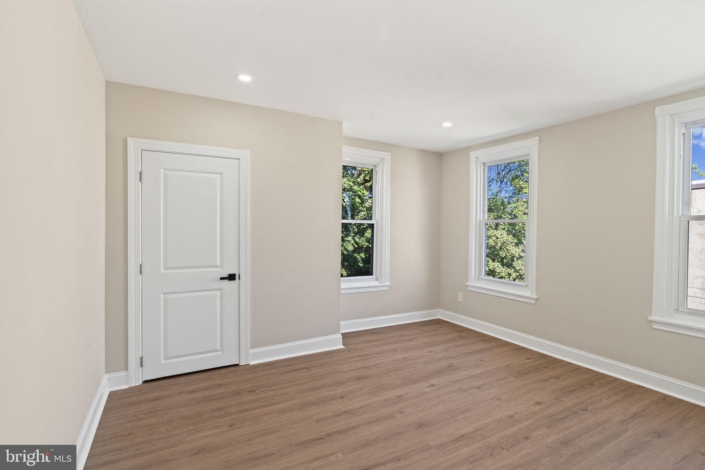 4938 Mulberry Street photo 19