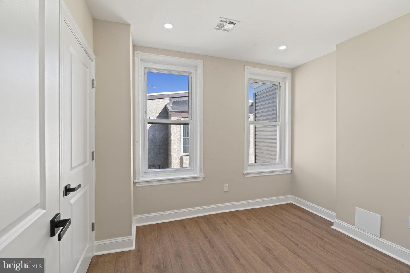 4938 Mulberry Street photo 21