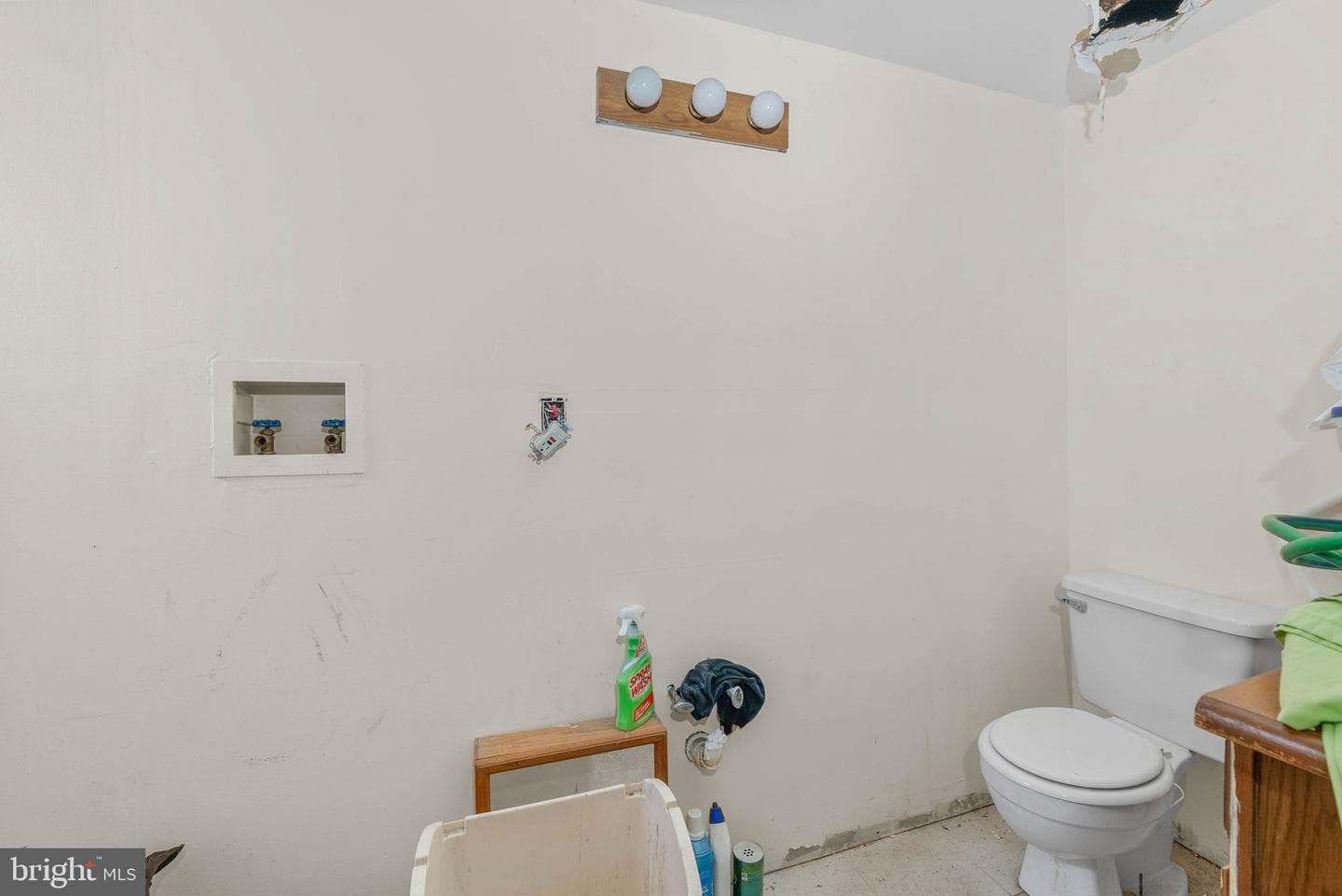 7117 Charles Street photo 18