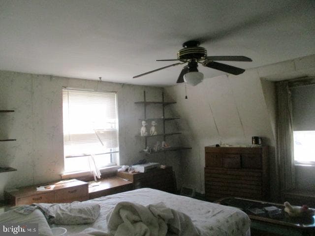 9612 Convert Ave photo 13