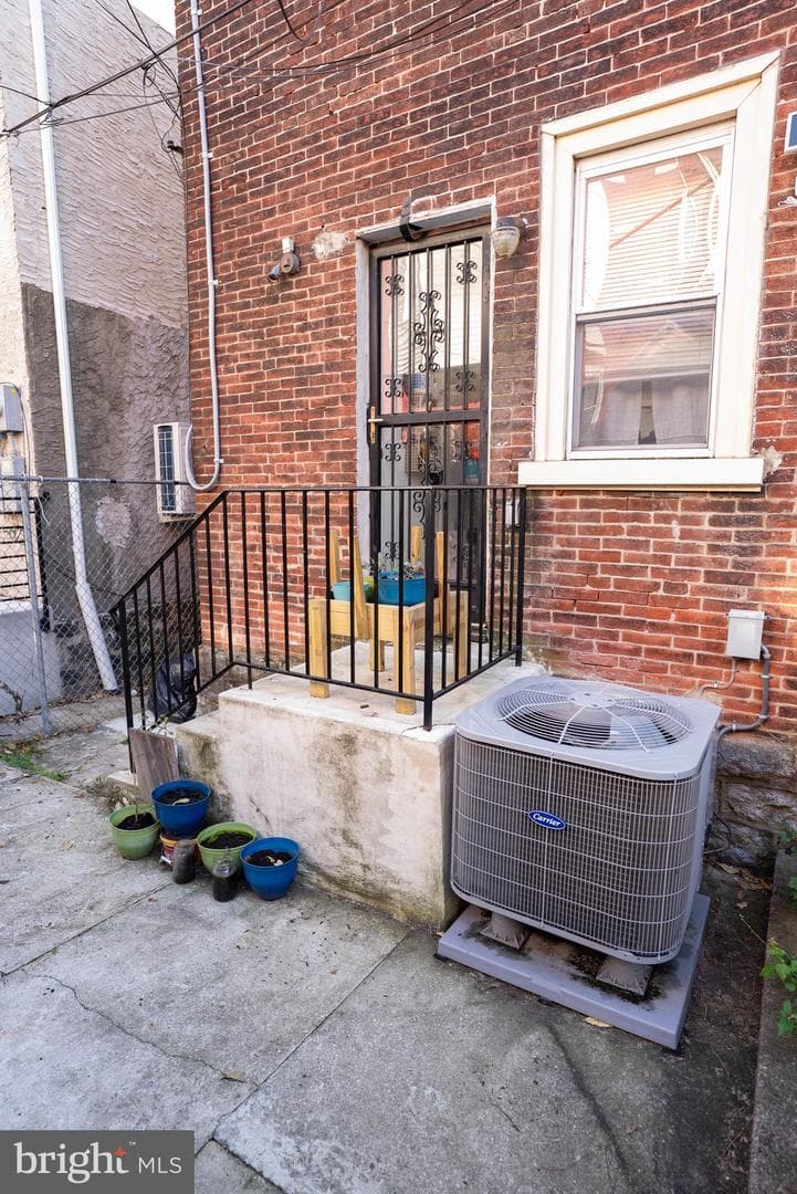 5309 Chancellor Street photo 16