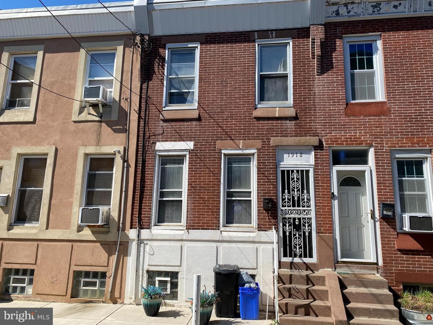 1918 N Palethorp Street photo 1