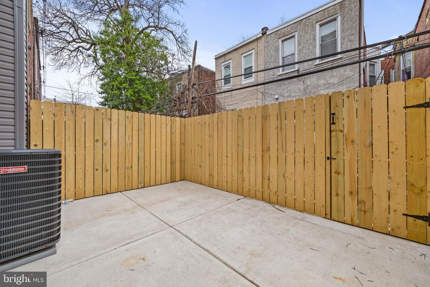 274 S Frazier Street photo 32