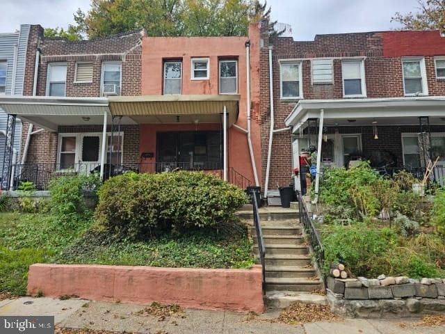 6846 N 7th Street photo 1