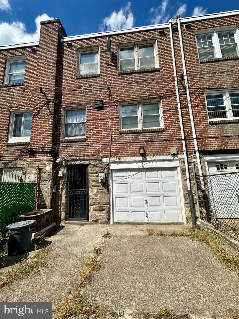 6305 Elmhurst Street photo 22