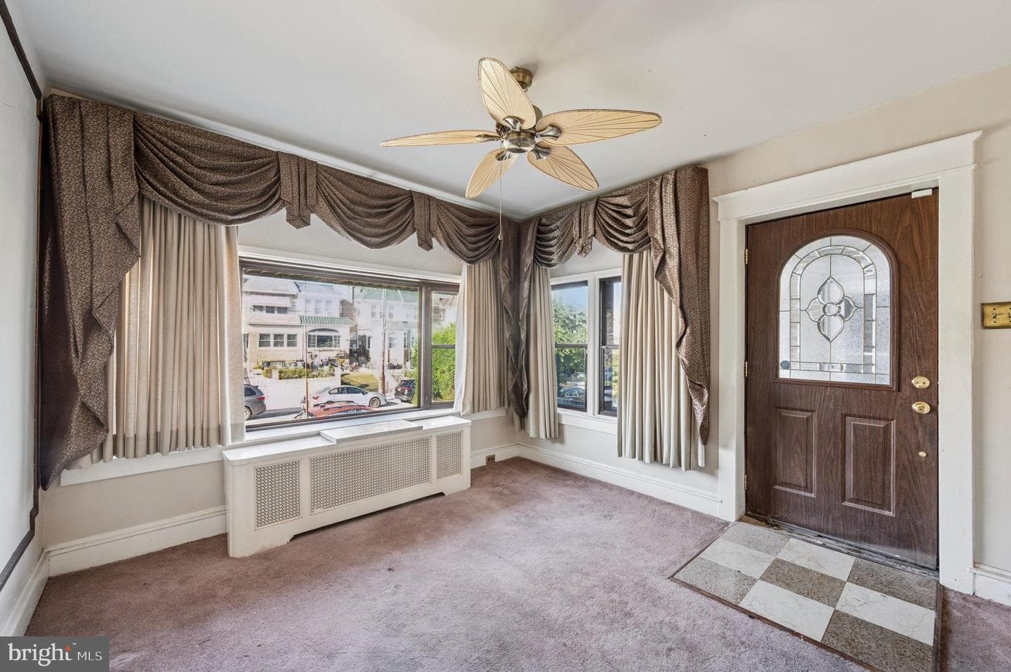 2456 76th Avenue photo 2