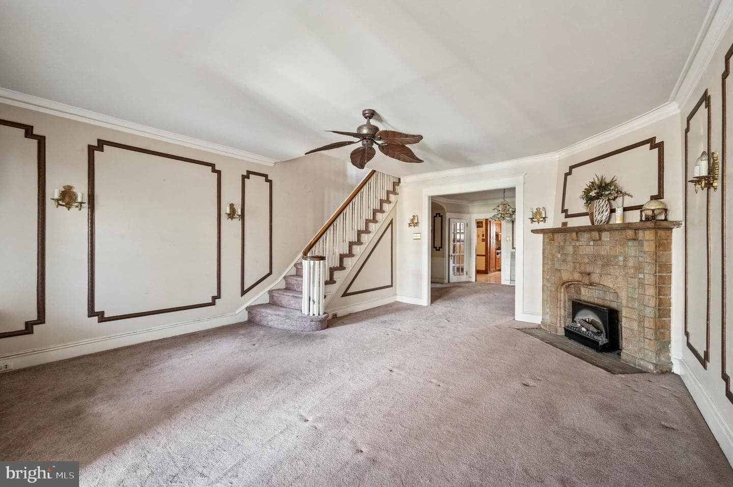 2456 76th Avenue photo 4