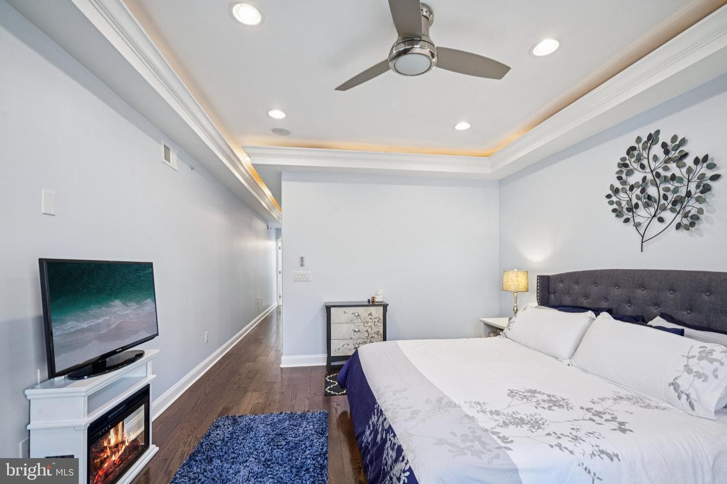 1728 N Lambert Street photo 21