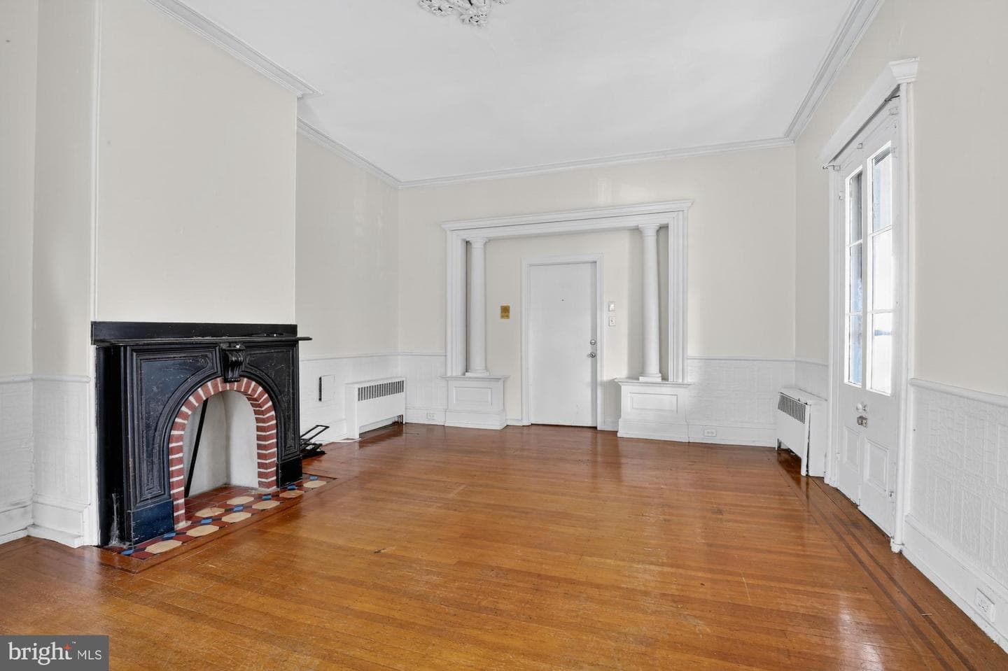 350 Green Lane photo 29