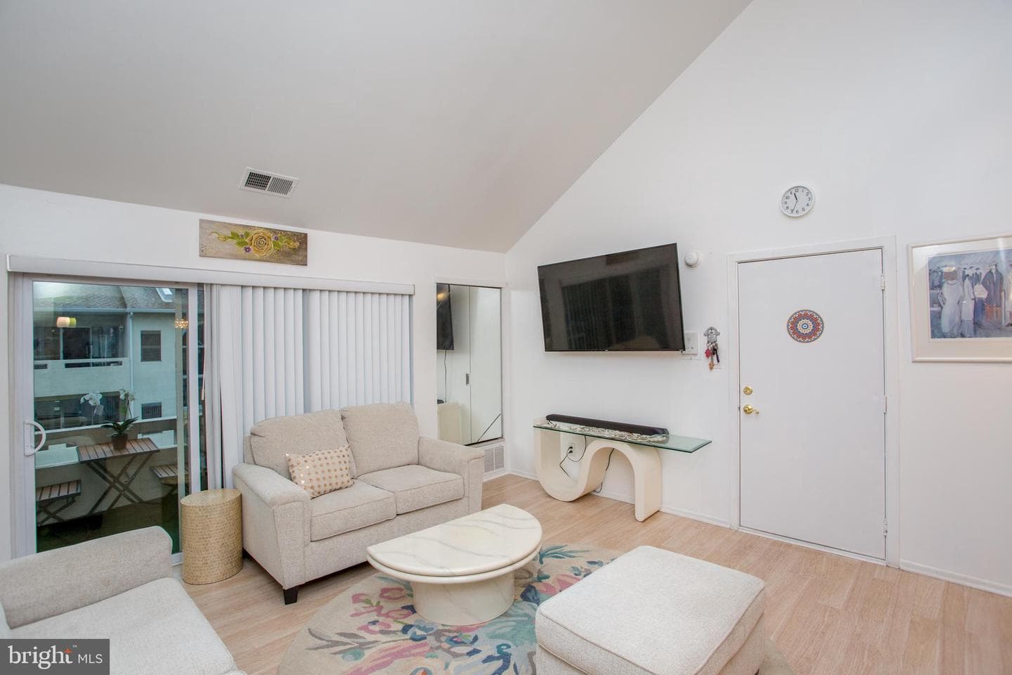 48 Bonnie Gellman Court #b48 photo 15