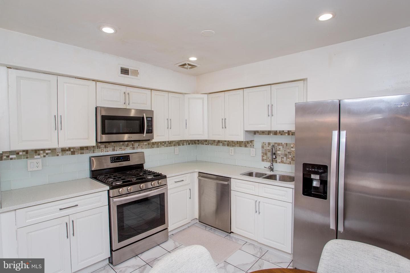 48 Bonnie Gellman Court #b48 photo 21