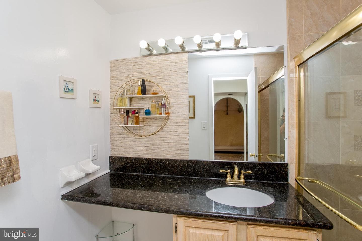 48 Bonnie Gellman Court #b48 photo 38