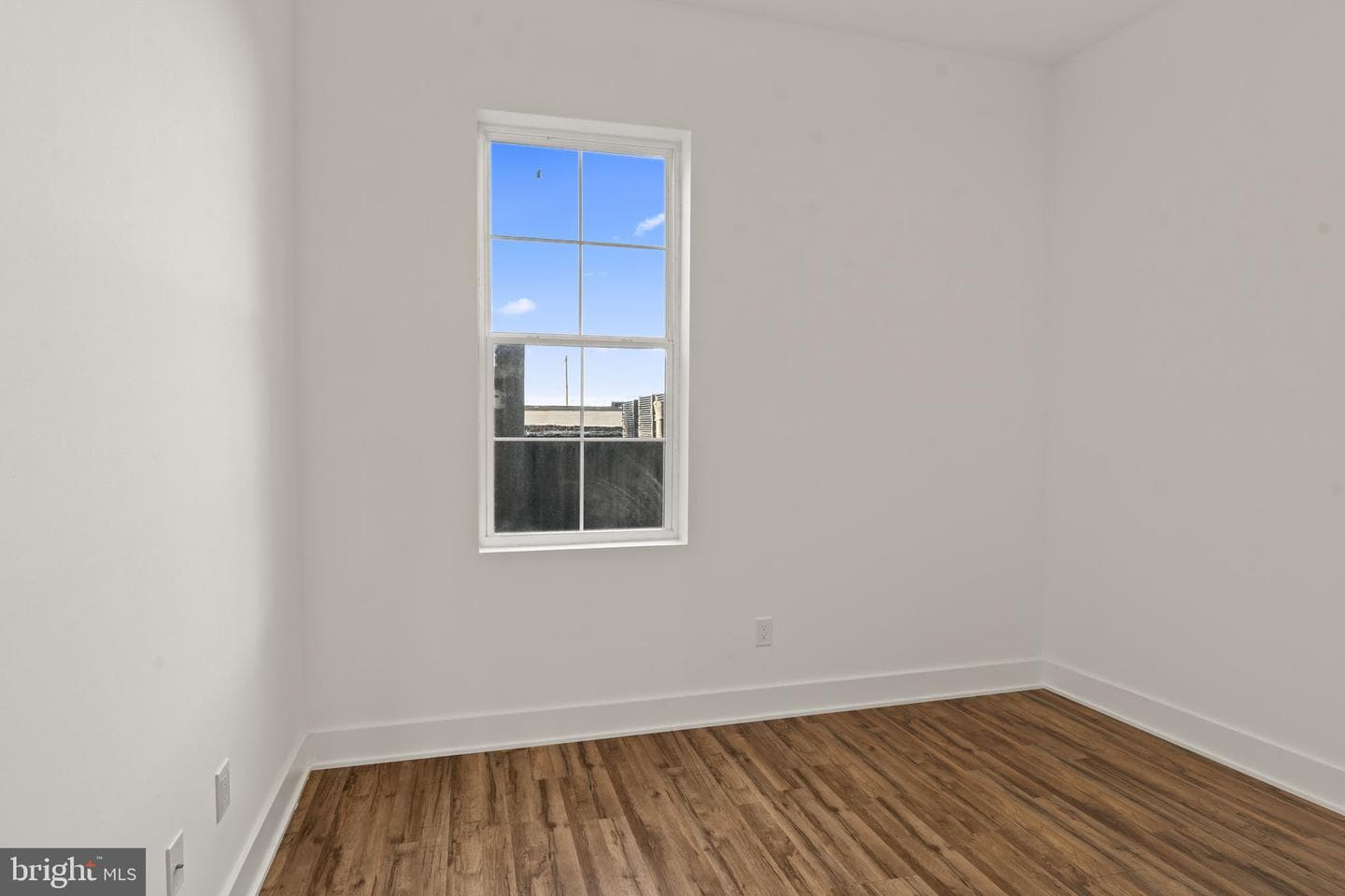 3656 Richmond Street photo 24