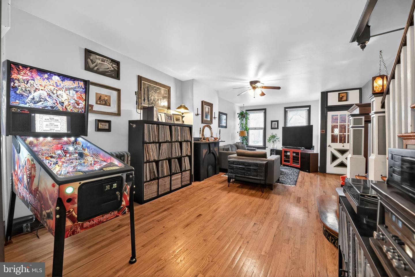 1933 E Dauphin Street photo 5