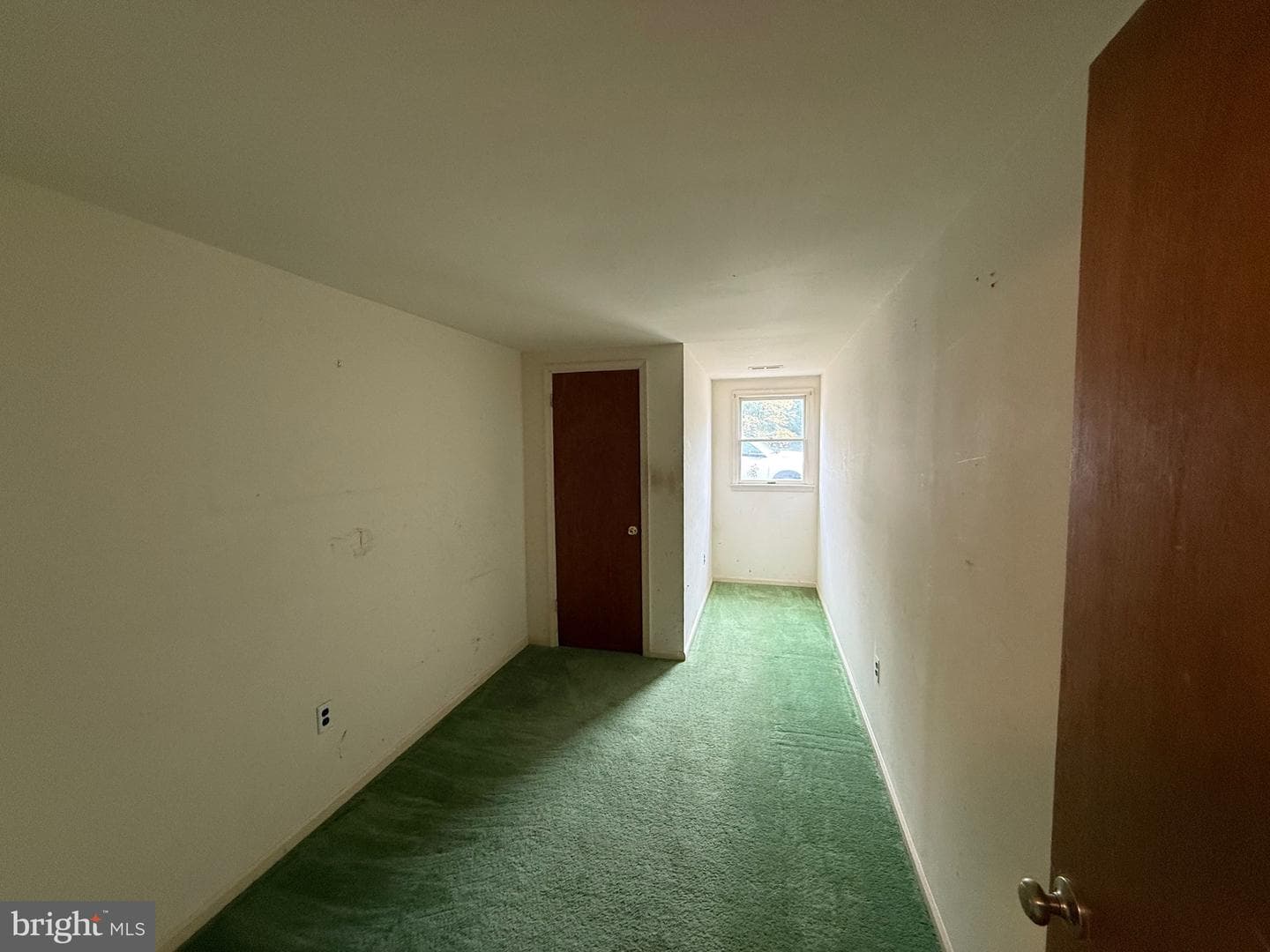 12704 Knights Road photo 20