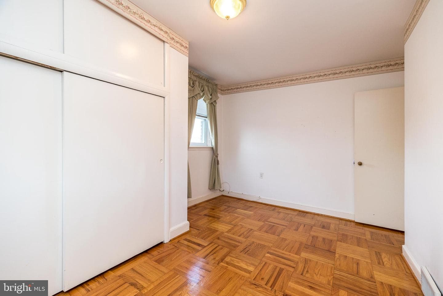 6848 Eastwood Street photo 18
