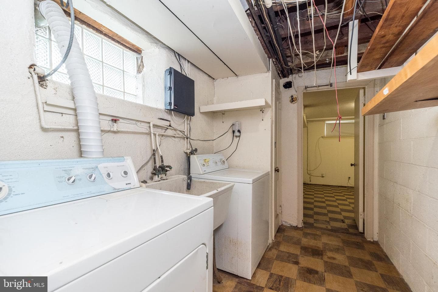 6848 Eastwood Street photo 23