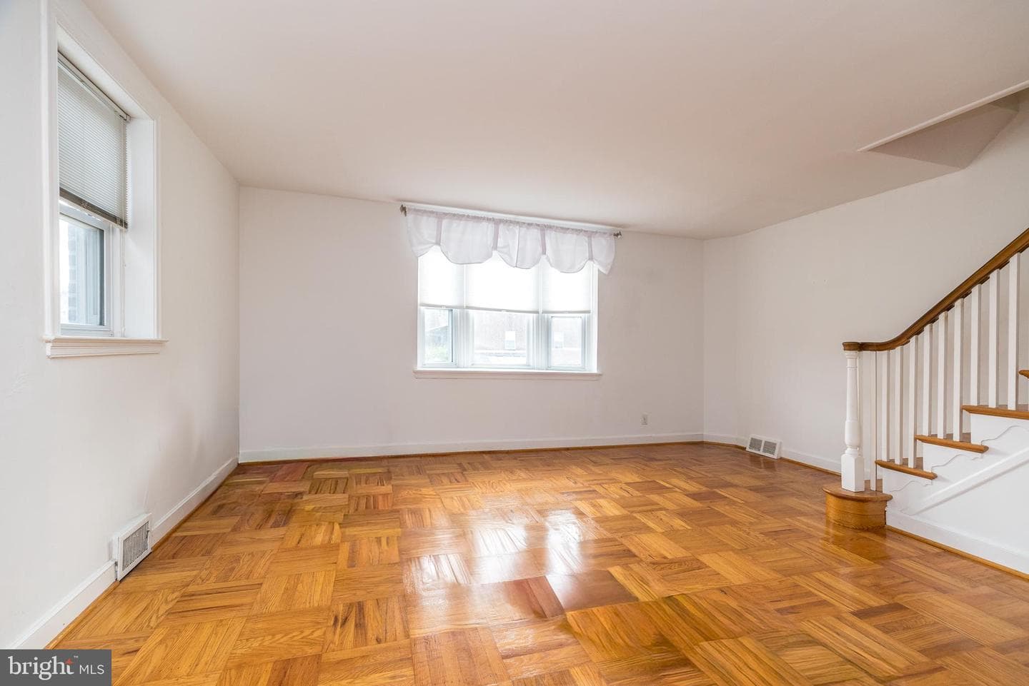 6848 Eastwood Street photo 3