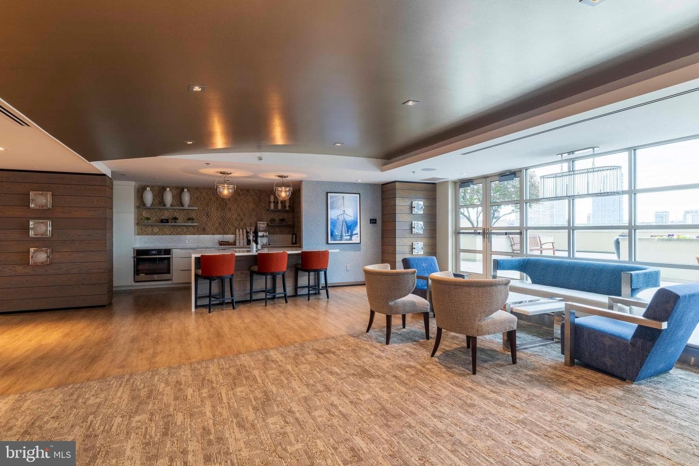 717 S Columbus Boulevard #707 photo 39