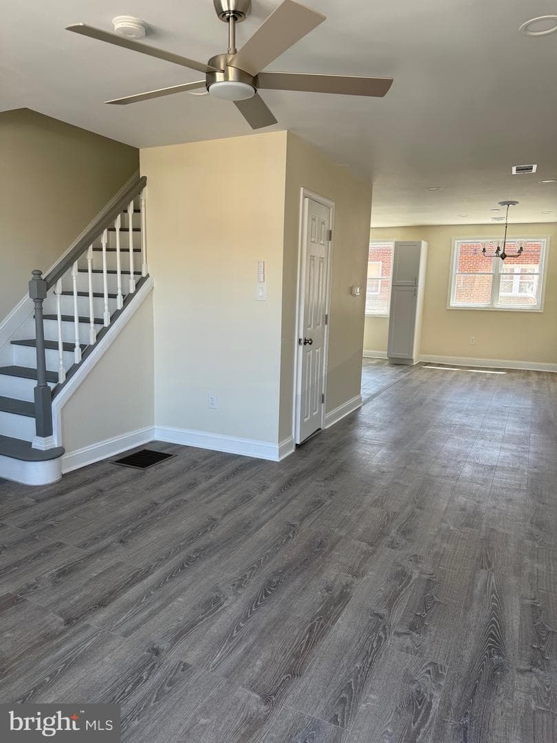 6813 Sylvester Street photo 10