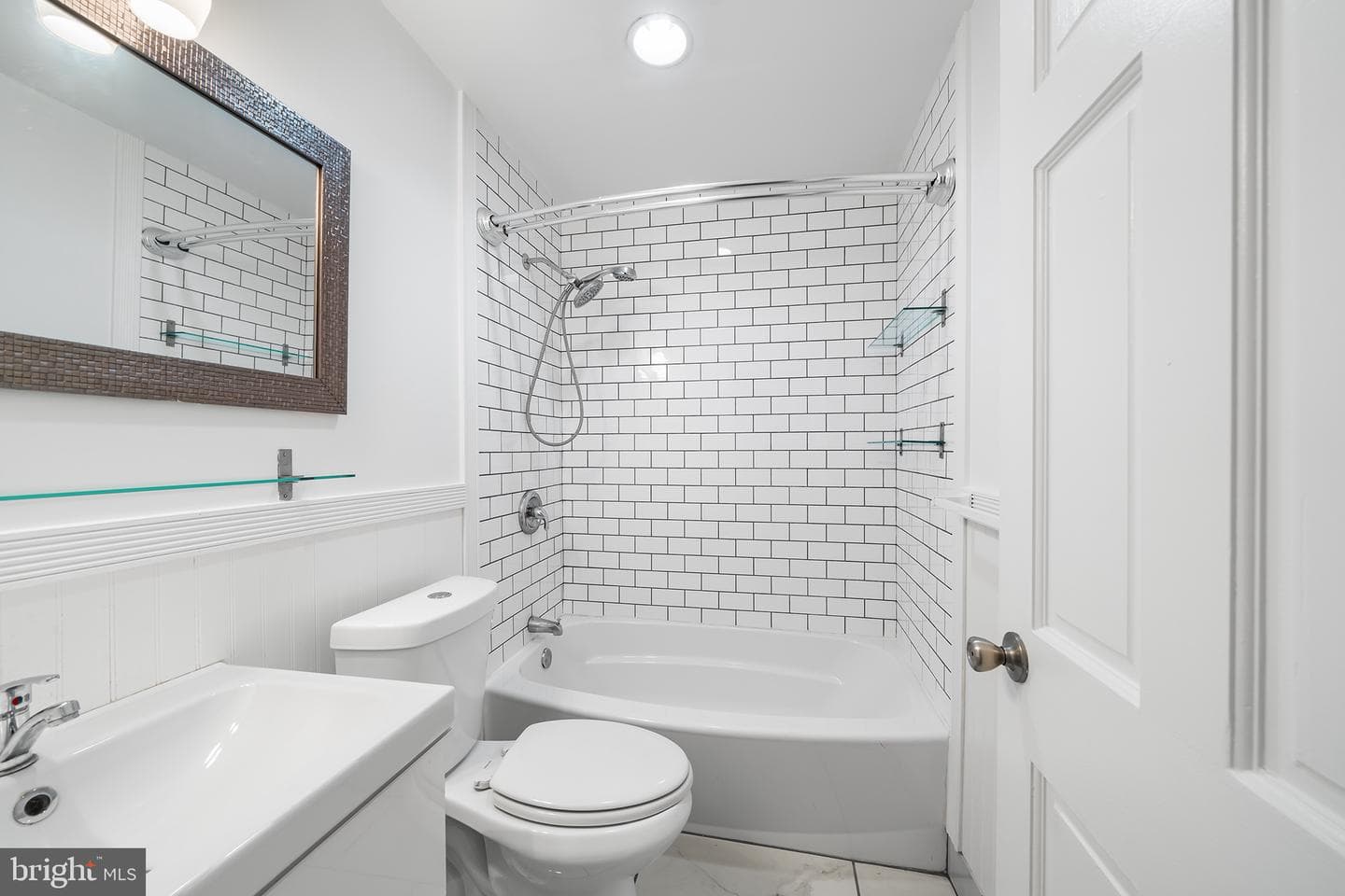 618 Mcclellan Street photo 35