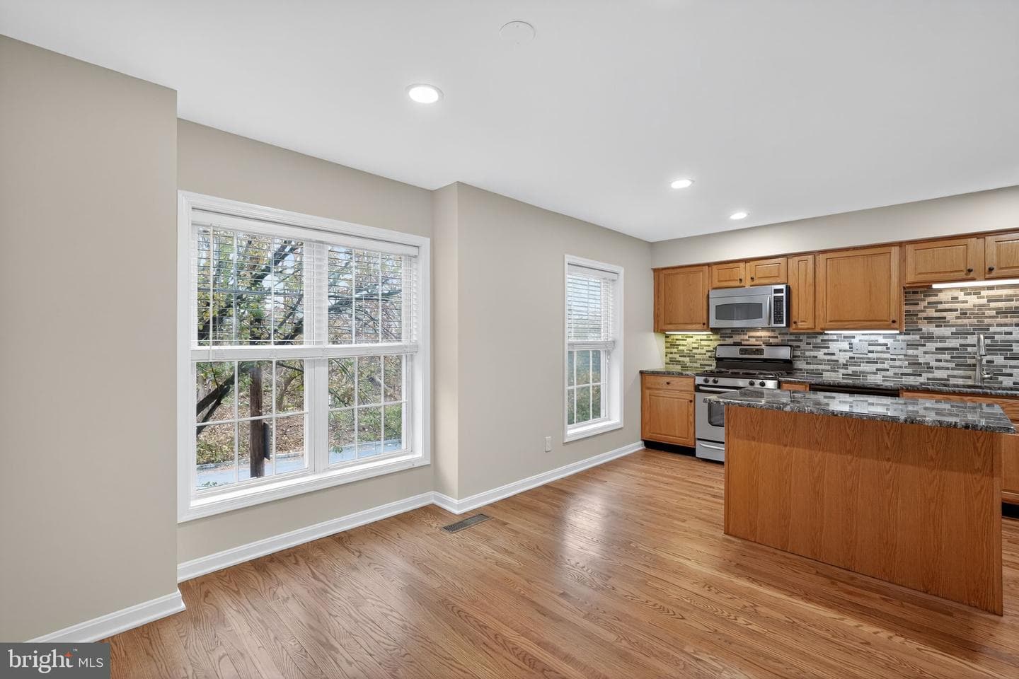 100 Parker Avenue #38 photo 17
