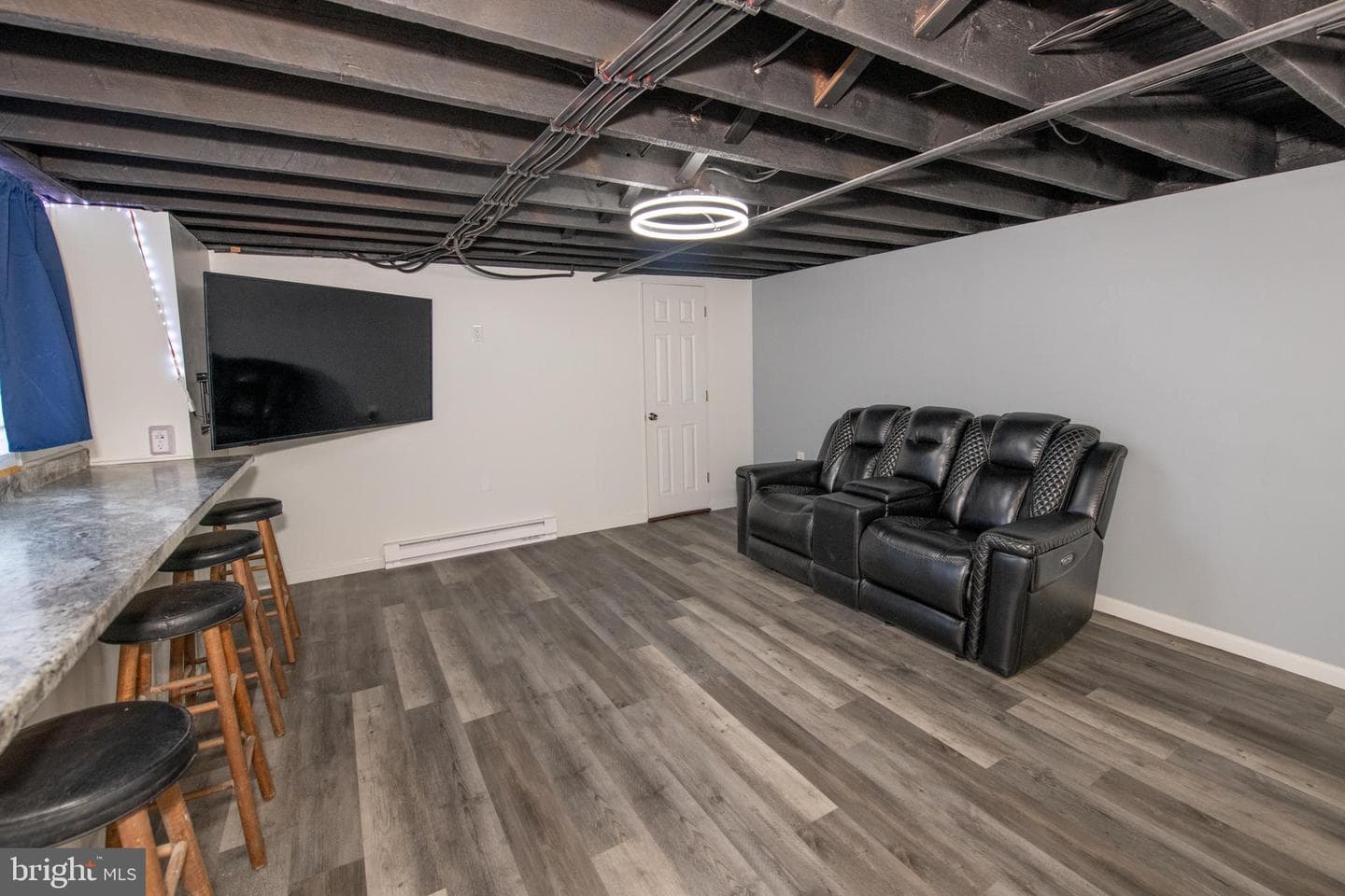 4121 E Howell Street photo 29