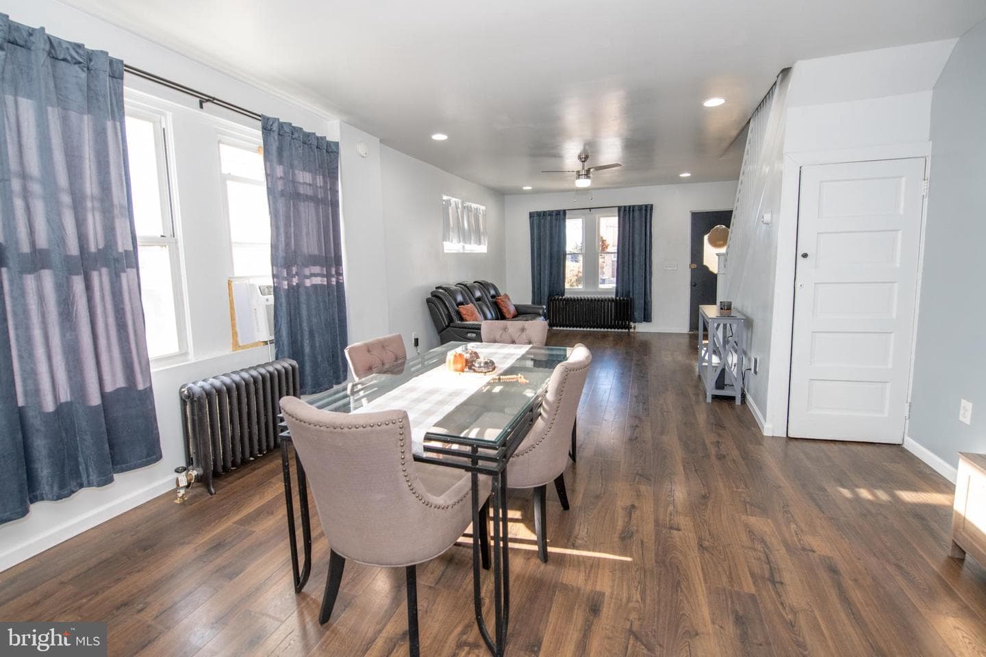 4121 E Howell Street photo 6