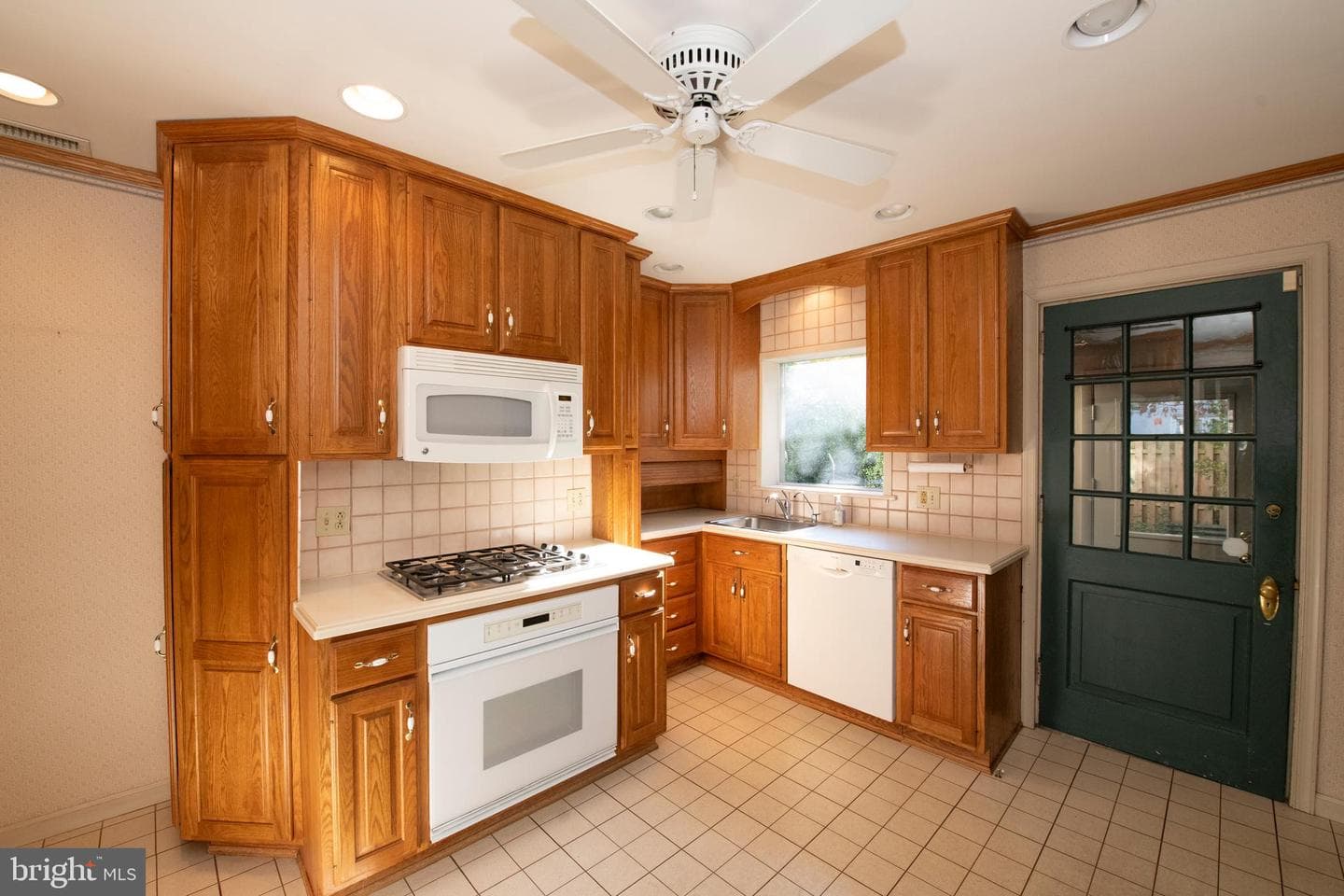 3122 W Penn Street photo 30