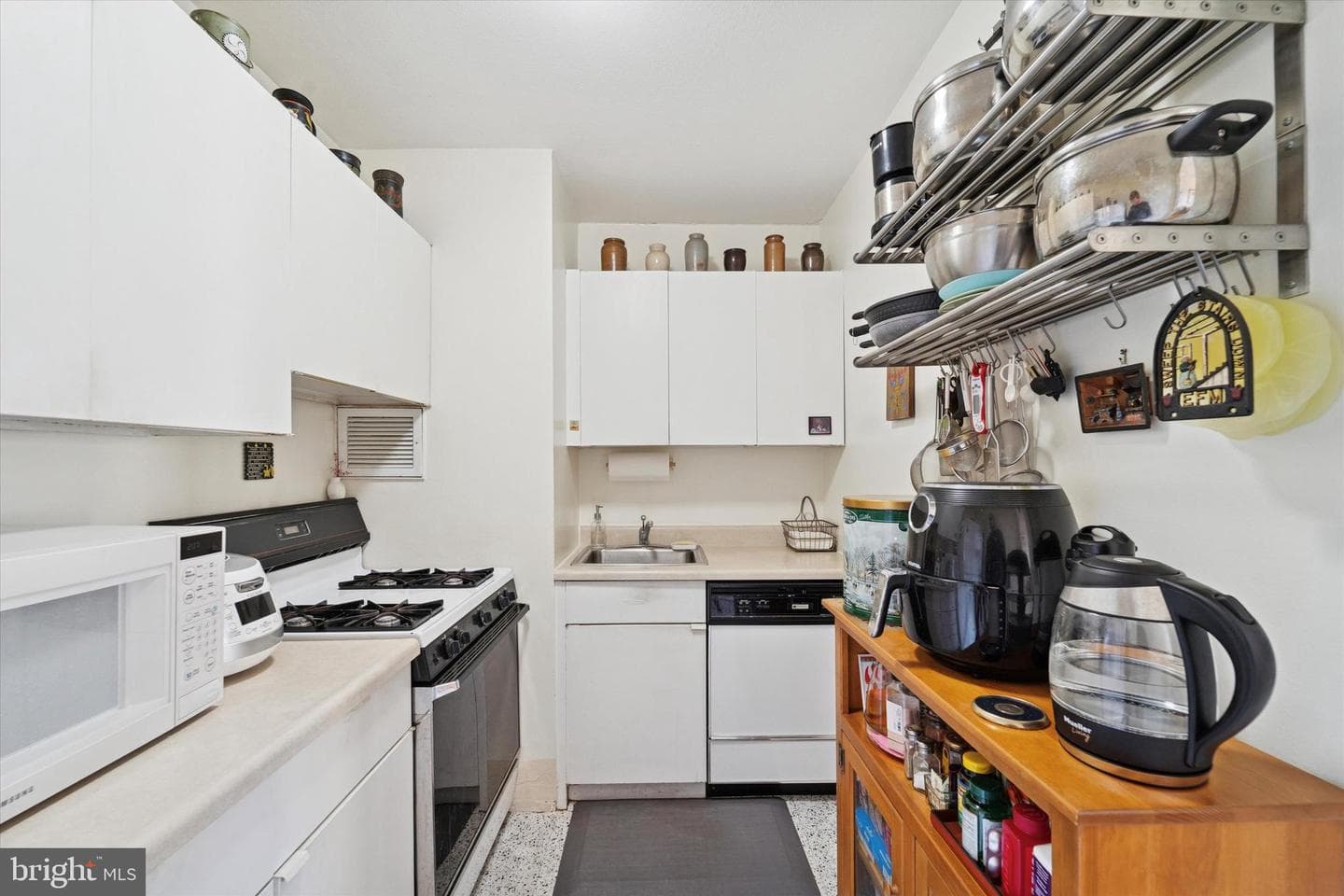 220 Locust Street #9hs photo 6