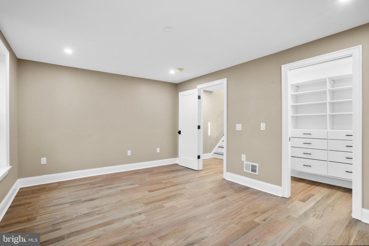 2214 Mount Vernon Street photo 40