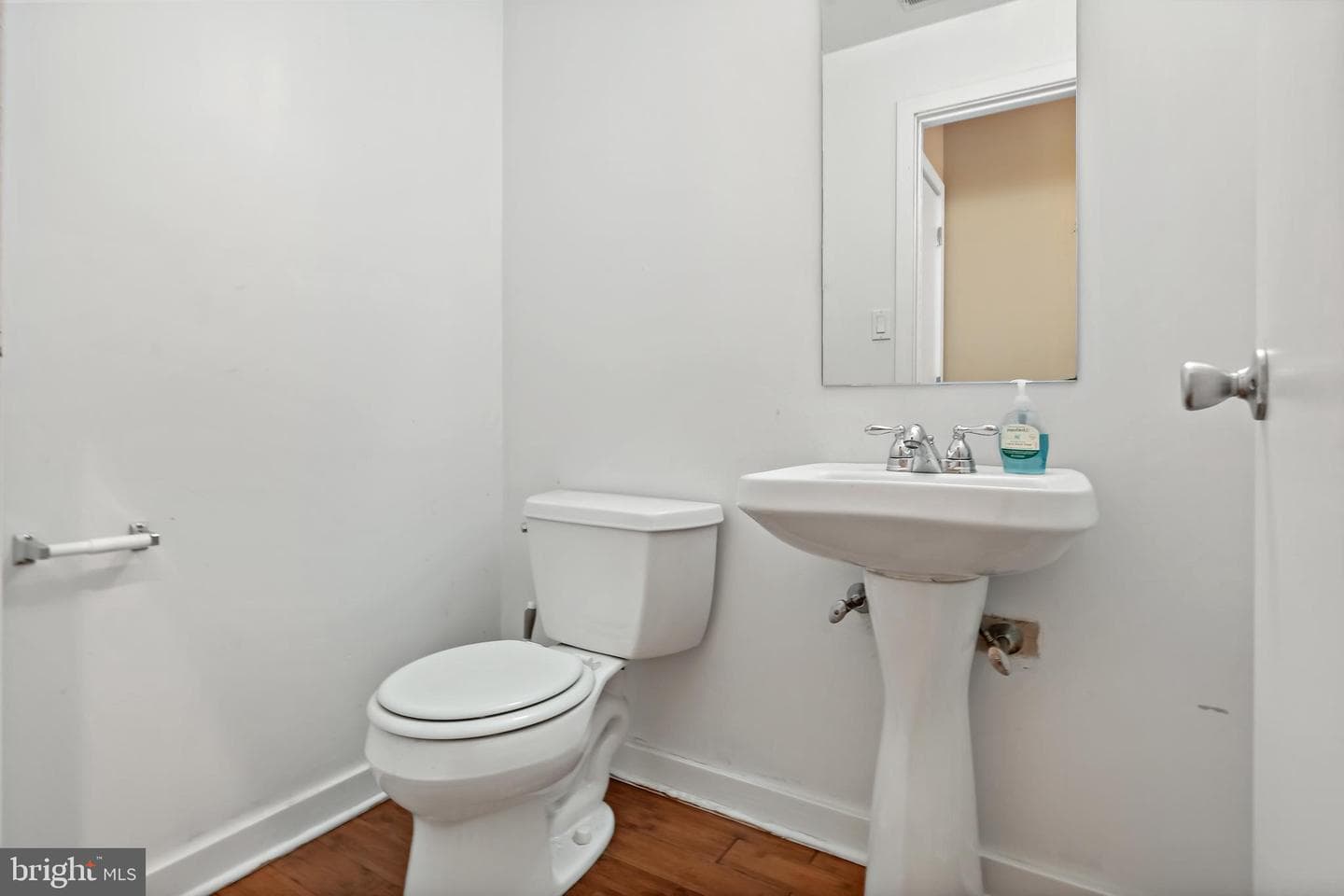 4041 Cresson Street photo 2
