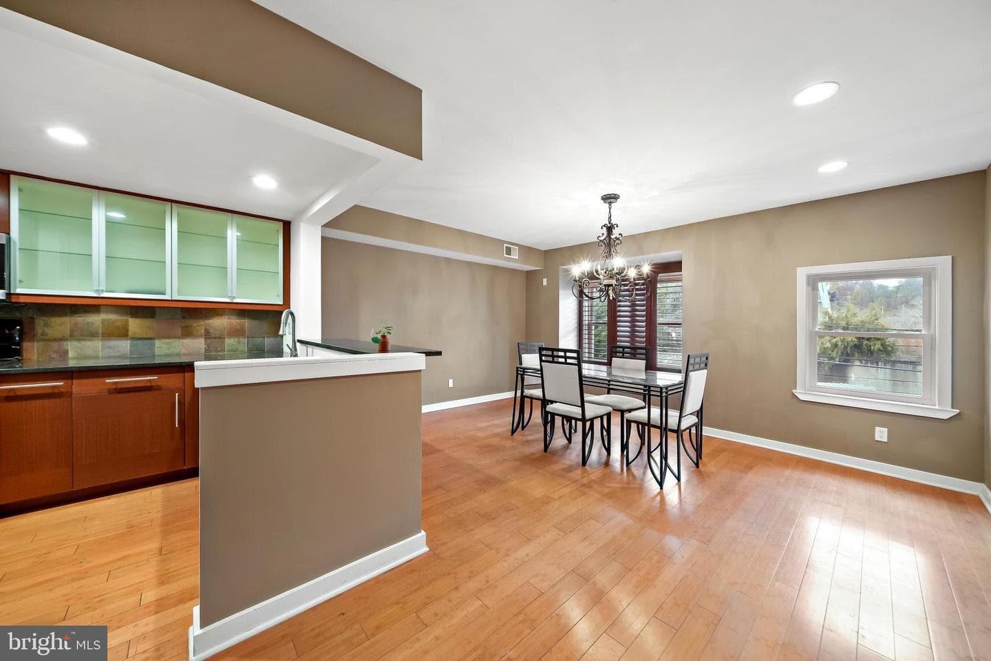 4041 Cresson Street photo 6