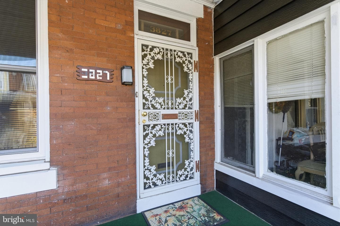 3827 N Gratz Street photo 2