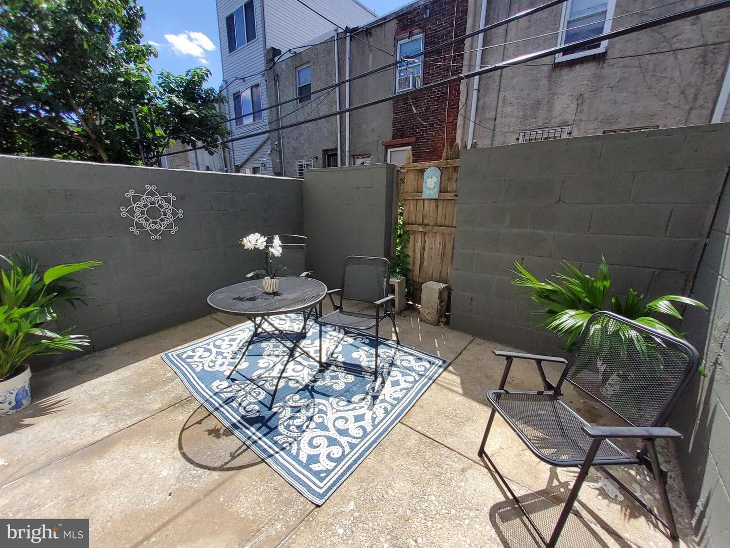 1332 S Stanley Street photo 20