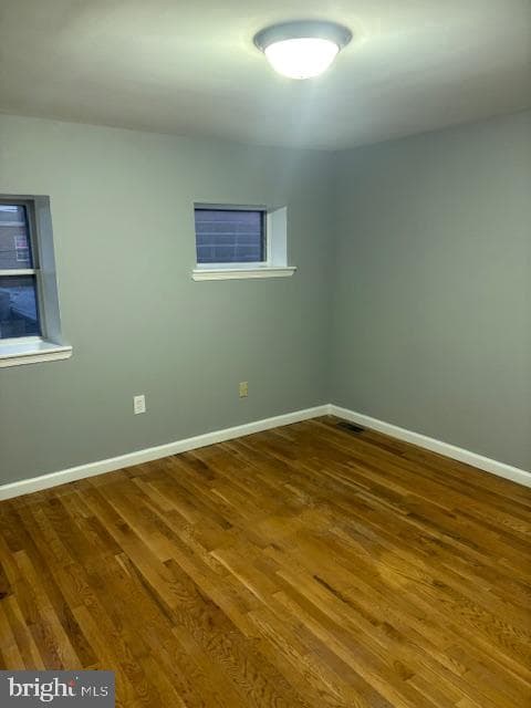 223 Sigel Street photo 6