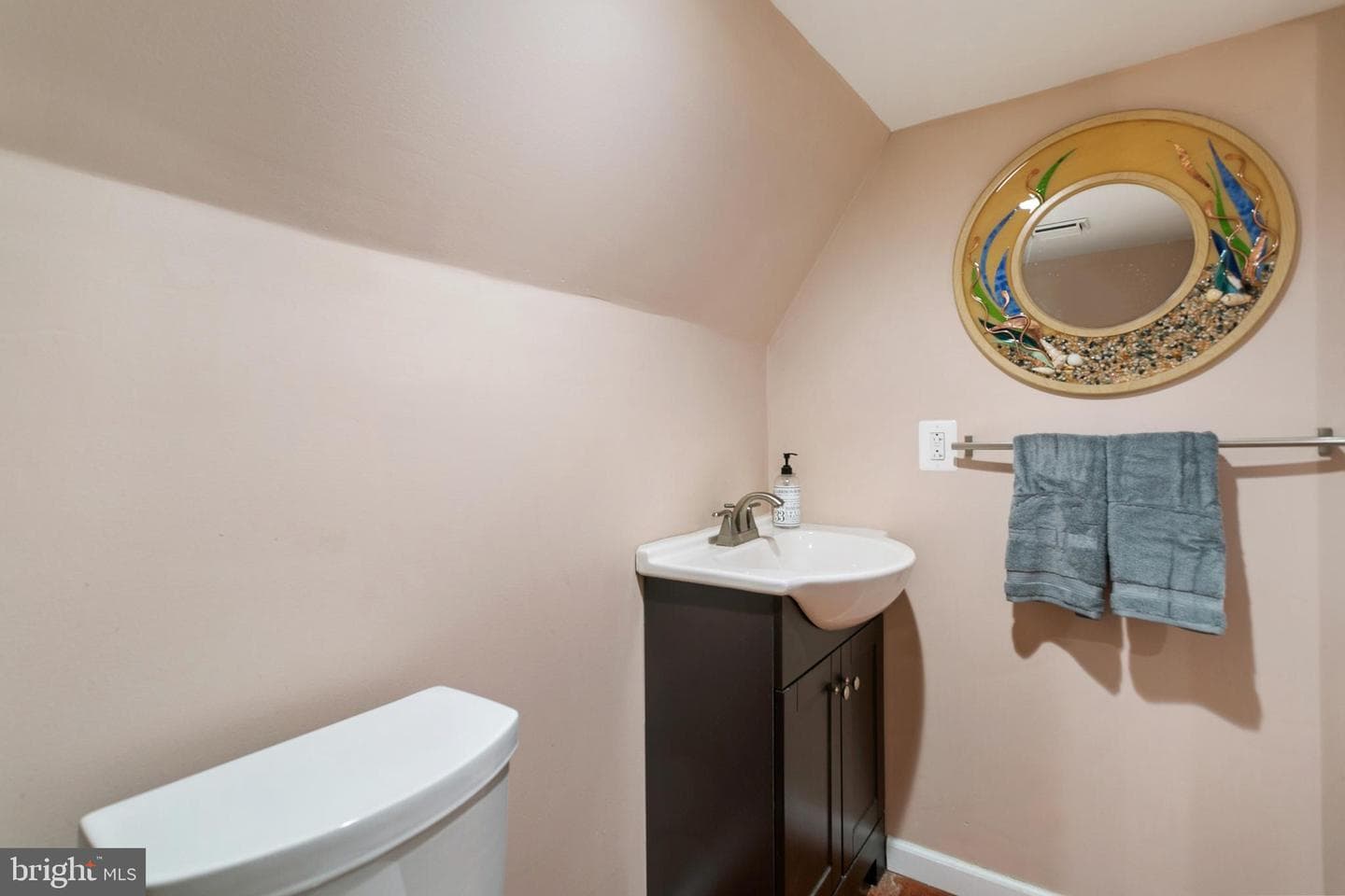 2651 Edgemont Street photo 27
