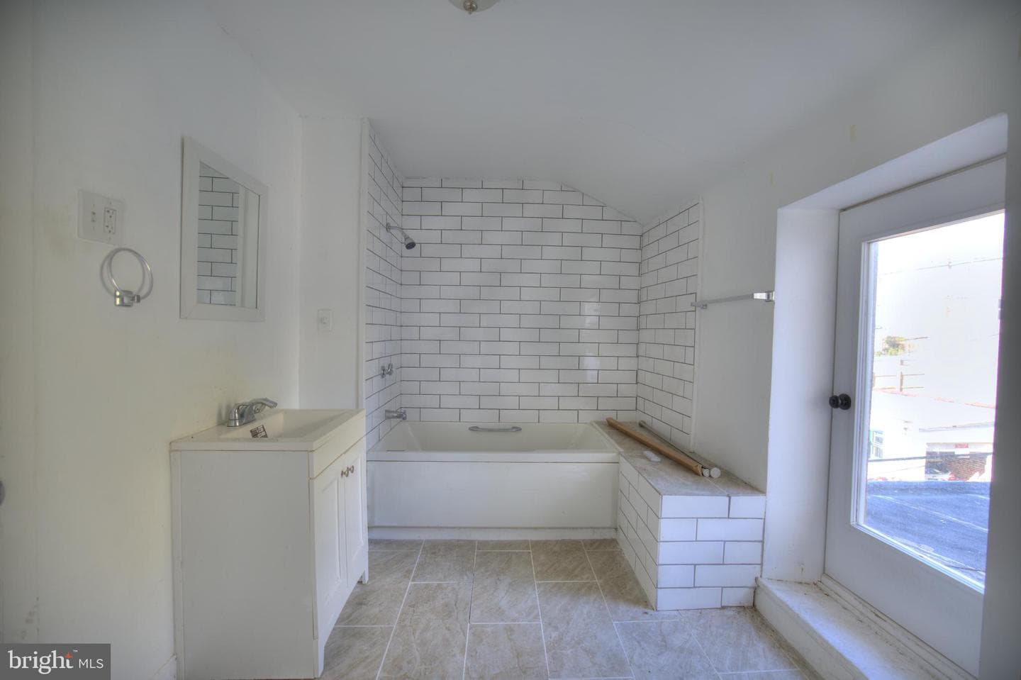4333 Fleming Street photo 28