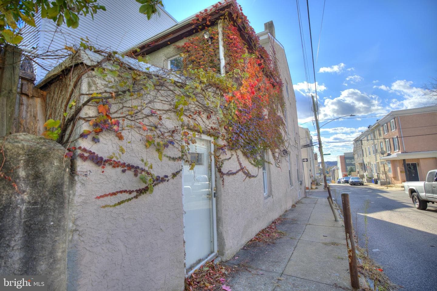 4333 Fleming Street photo 3