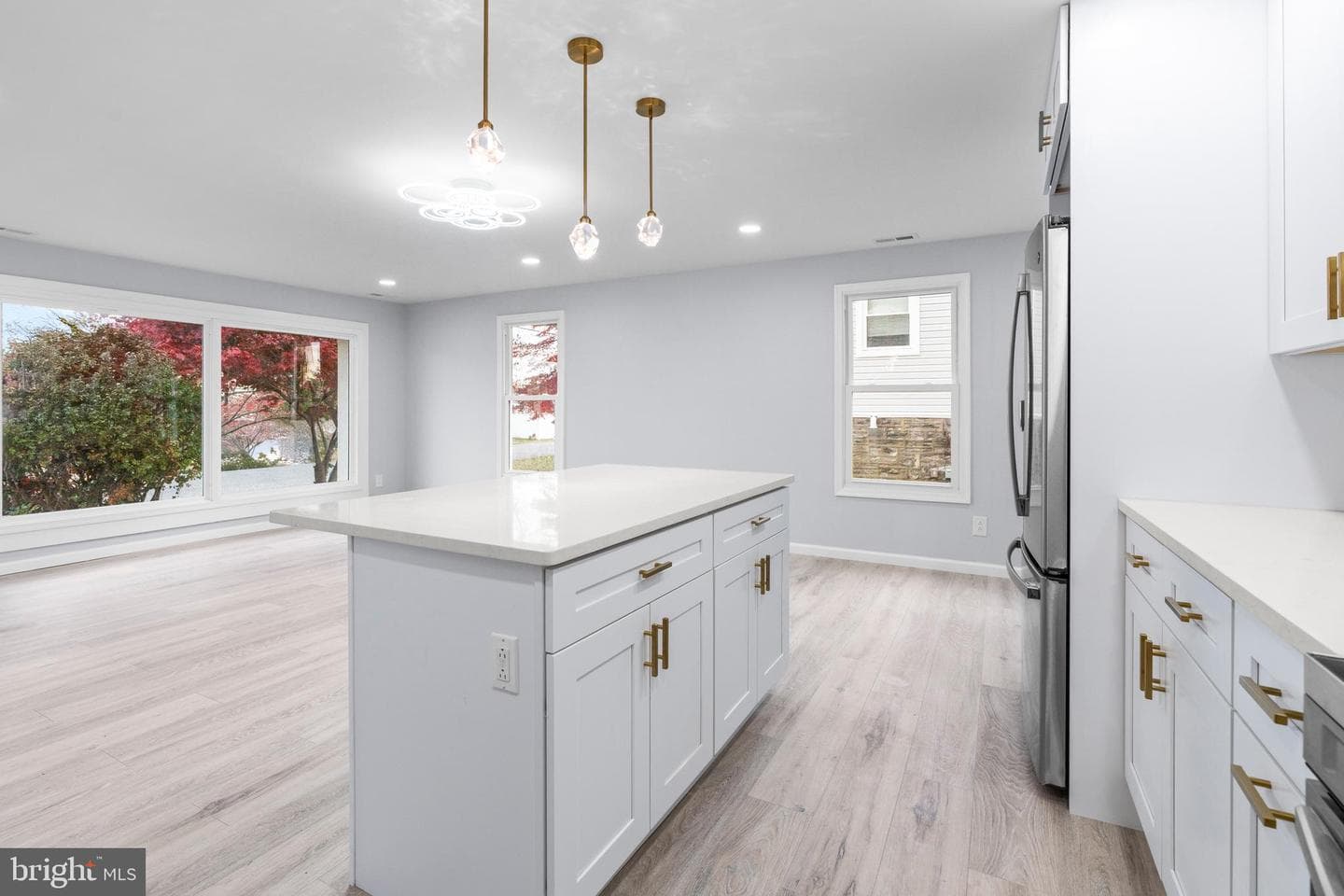 11046 Ferndale Street photo 10