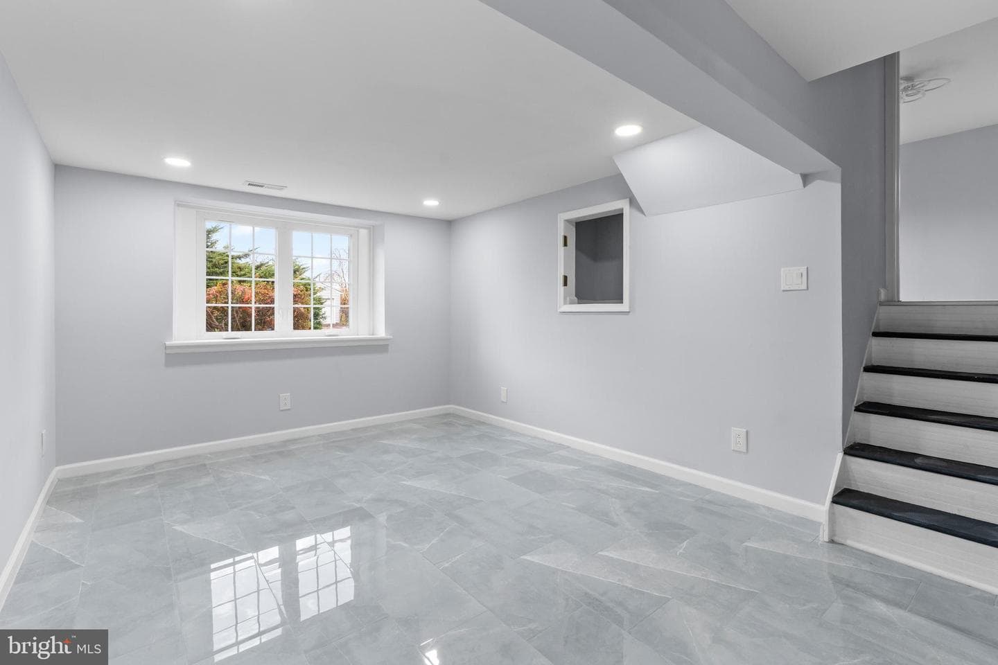 11046 Ferndale Street photo 27